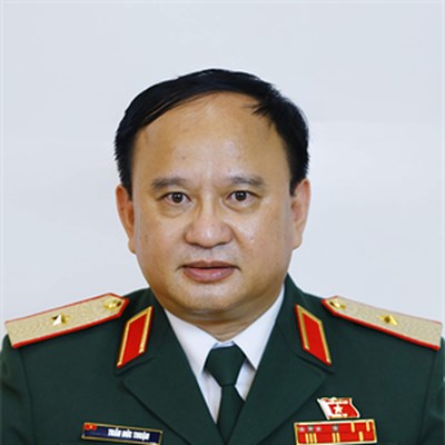 Trần Đức Thuận