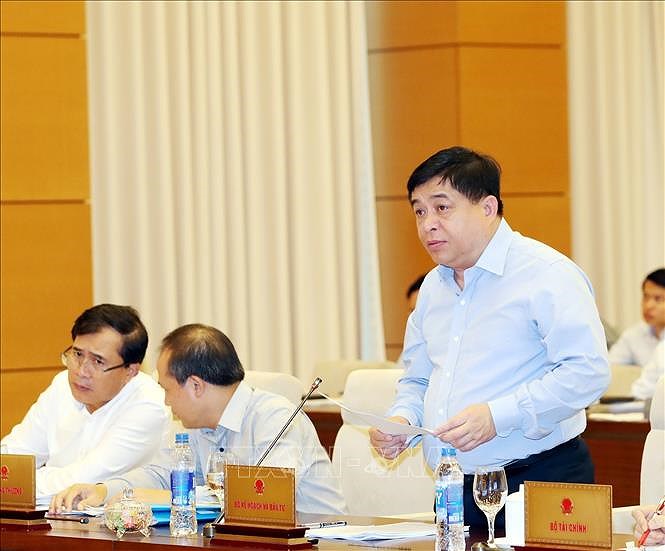 越南国会常委会第三十四次会议：第一季度GDP增速约达6.79% hinh anh 2