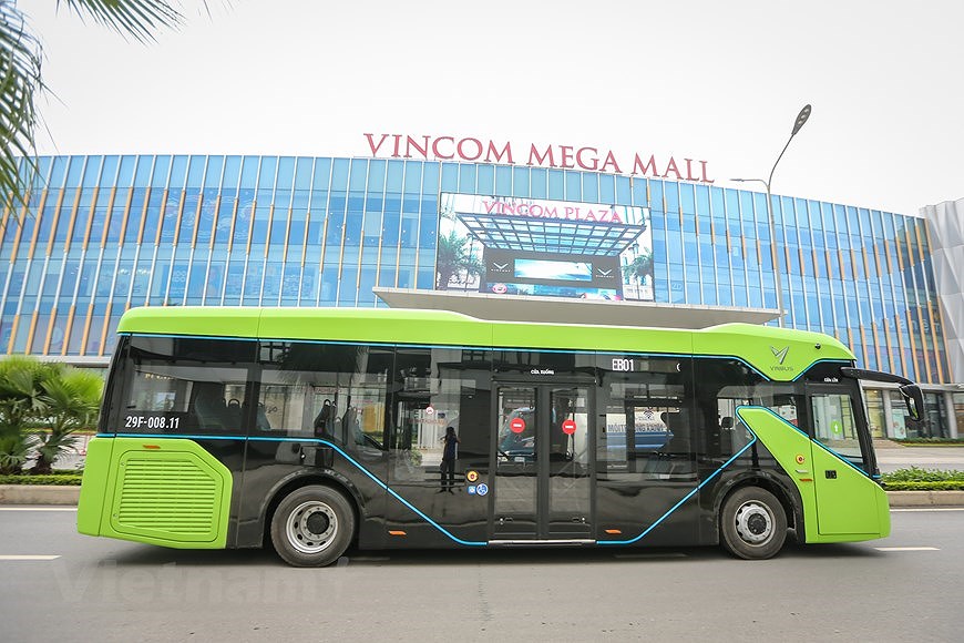 组图：VinBus开发的越南首个智能电动公交车投入运营 hinh anh 10