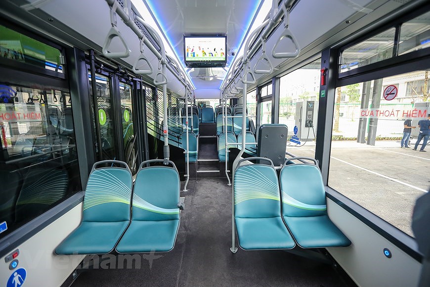 组图：VinBus开发的越南首个智能电动公交车投入运营 hinh anh 4
