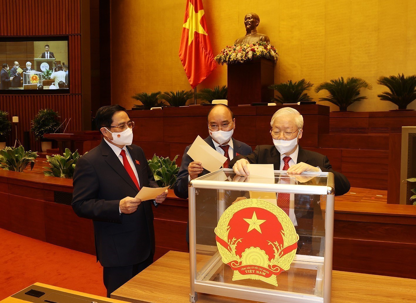 Pham Minh Chinh re-elected as Prime Minister hinh anh 8