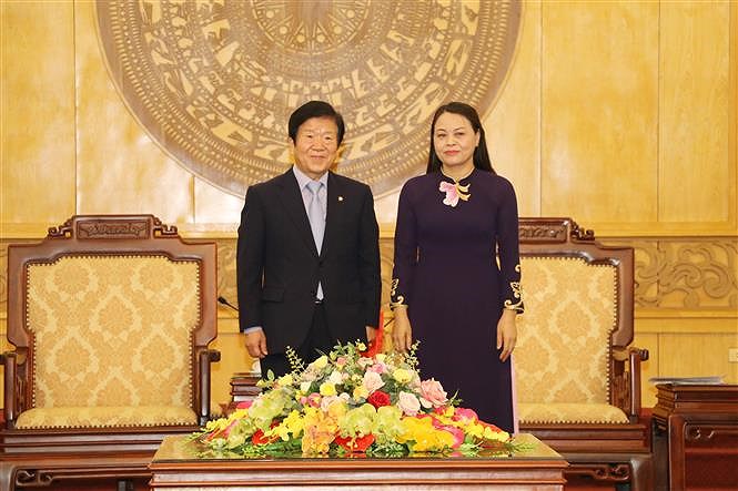 Speaker of Korean National Assembly visits Ninh Binh province hinh anh 2