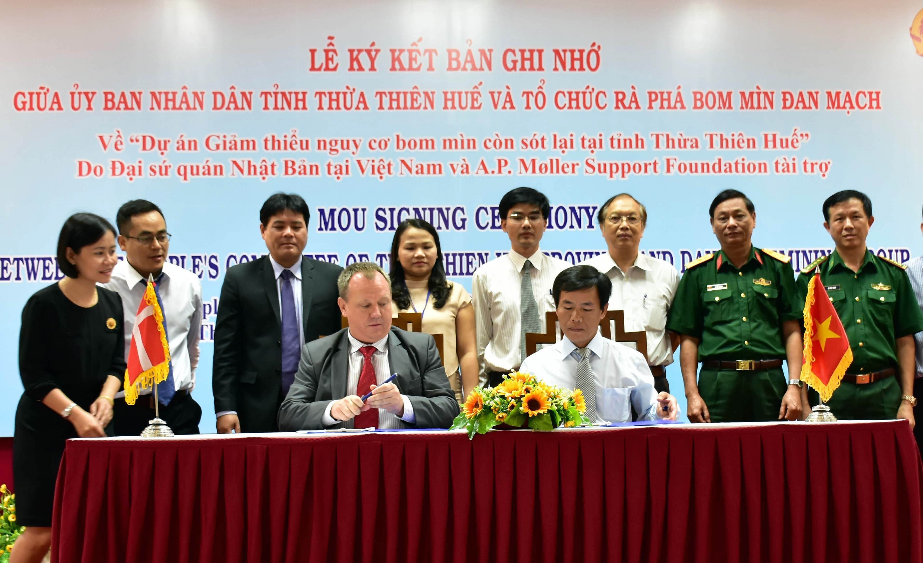 Vietnam addresses post-war UXO consequences hinh anh 5