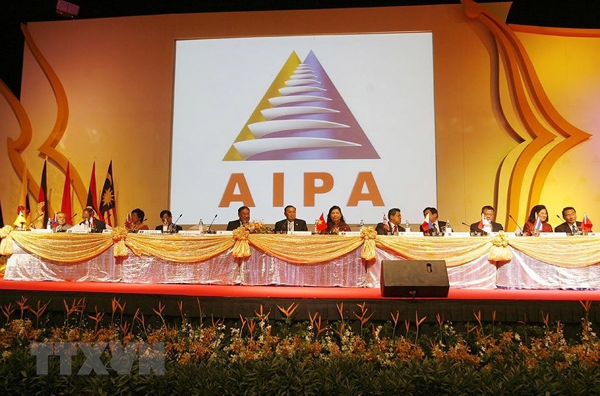 Vietnam actively contributes to building AIPA hinh anh 1