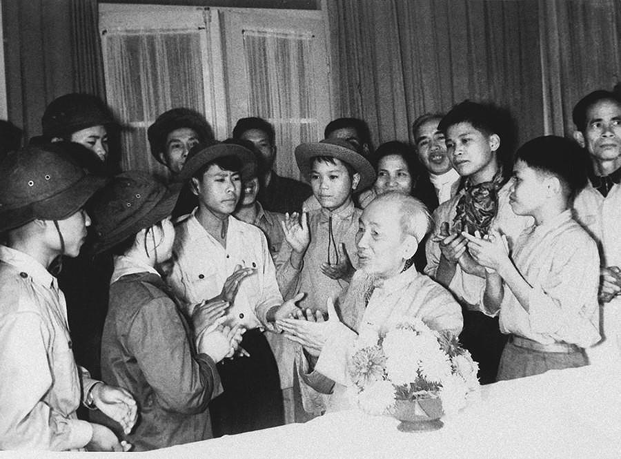 Ho Chi Minh era - most brilliant era in Vietnam’s history hinh anh 22