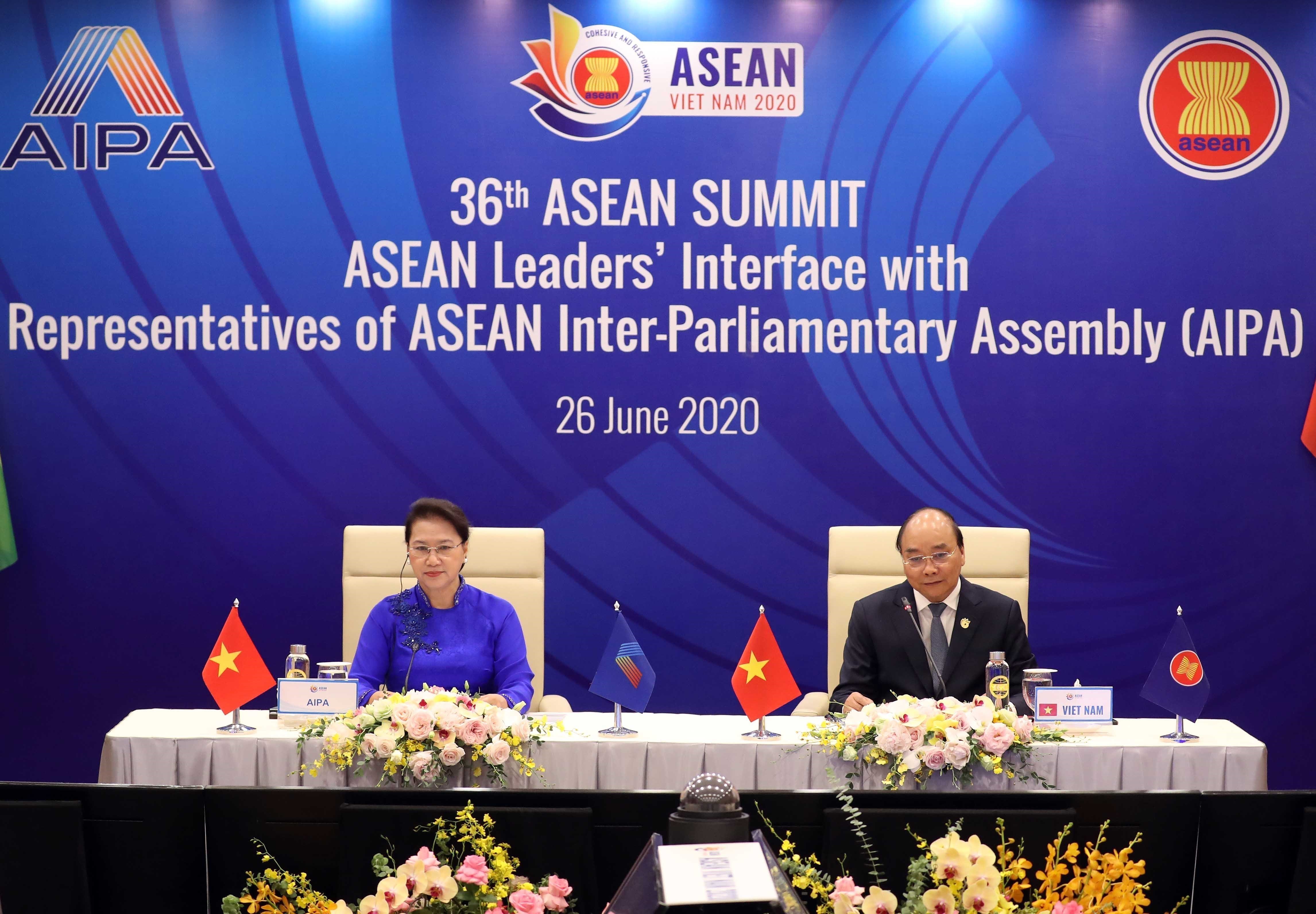 ASEAN Leaders’ Interface with Representatives of ASEAN Inter-Parliamentary Assembly hinh anh 3