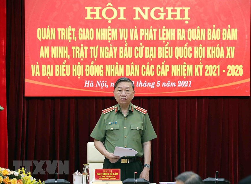 NA Chairman attends ceremony on protecting security and safety for elections hinh anh 4