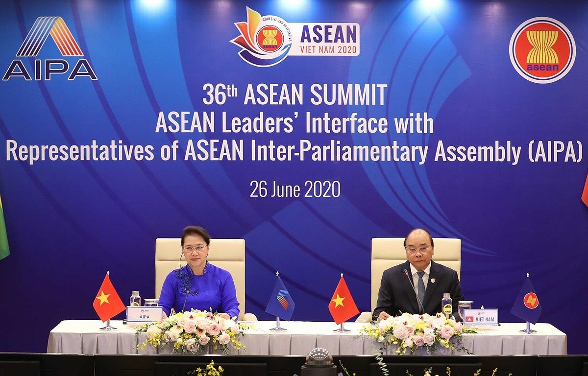 PM, NA Chairwoman attend ASEAN Leaders’ Interface with Representatives of AIPA hinh anh 1