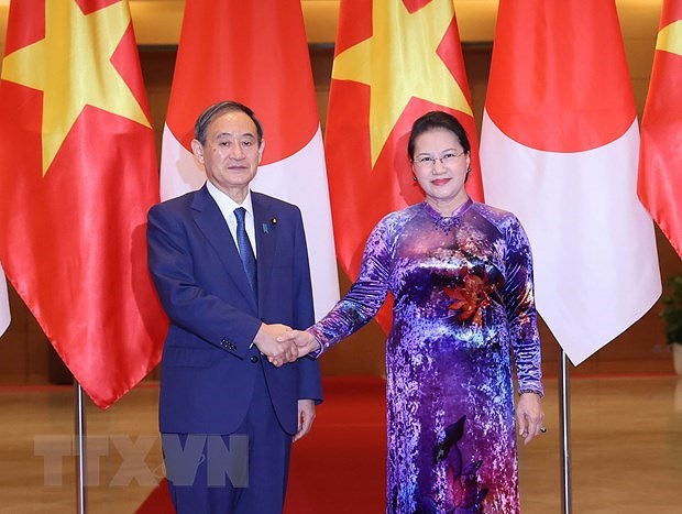 National Assembly Chairwoman meets Japanese Prime Minister hinh anh 1