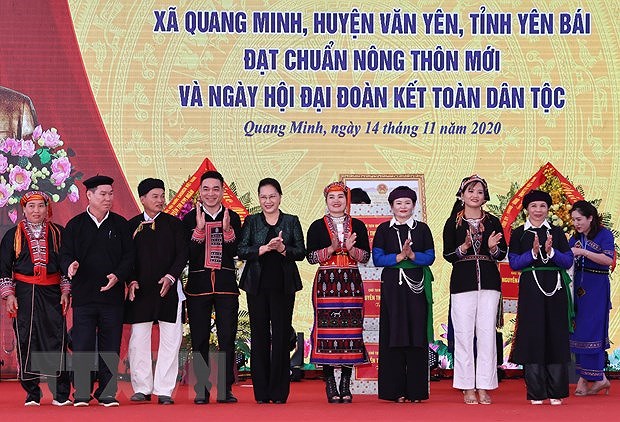 Top legislator attends great national solidarity festival in Yen Bai hinh anh 1