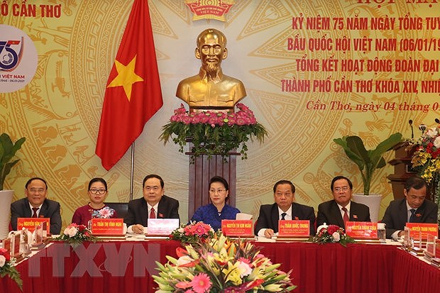 Top legislator attends celebrations of 75 years of first NA election in Can Tho hinh anh 1