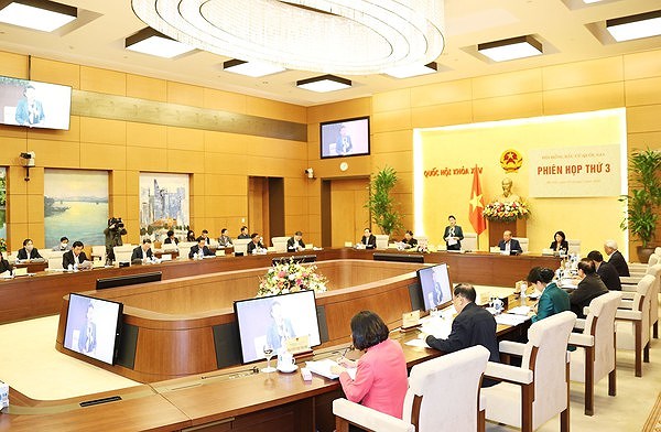 Top legislator chairs National Election Council's third meeting hinh anh 2
