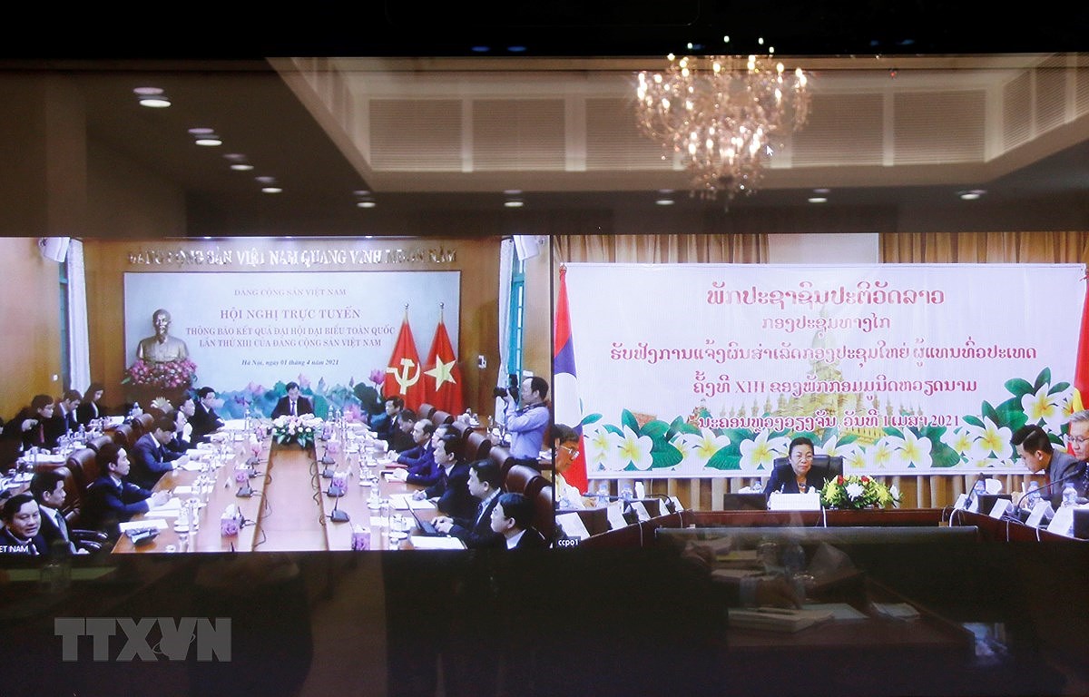 Vietnam prioritises special solidarity with Laos: official hinh anh 1
