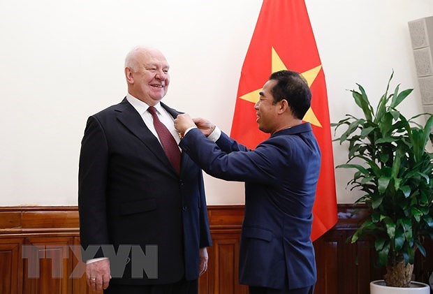 Russian Ambassador impressed by Vietnam and its people hinh anh 1