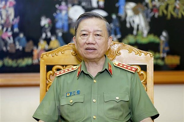 Minister emphasies resolve to absolutely ensure security, safety for elections hinh anh 1