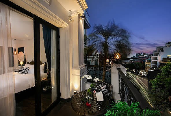 Hanoi has four hotels with rooftops listed in world's Top 25 hinh anh 4