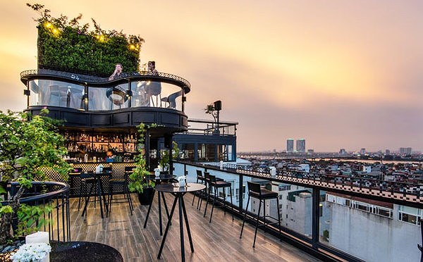 Hanoi has four hotels with rooftops listed in world's Top 25 hinh anh 1