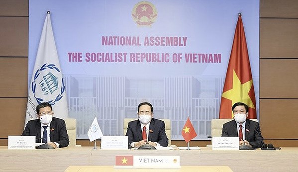 Vietnam calls for stronger partnership in dealing with COVID-19 at 142nd IPU Assembly hinh anh 1