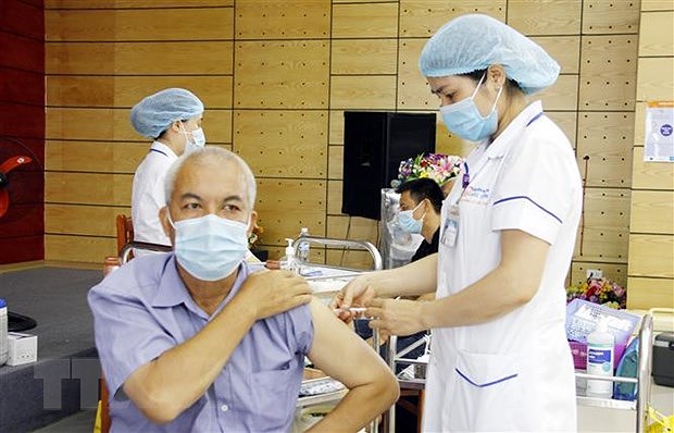 Vietnam to conduct largest-ever vaccination campaign hinh anh 1
