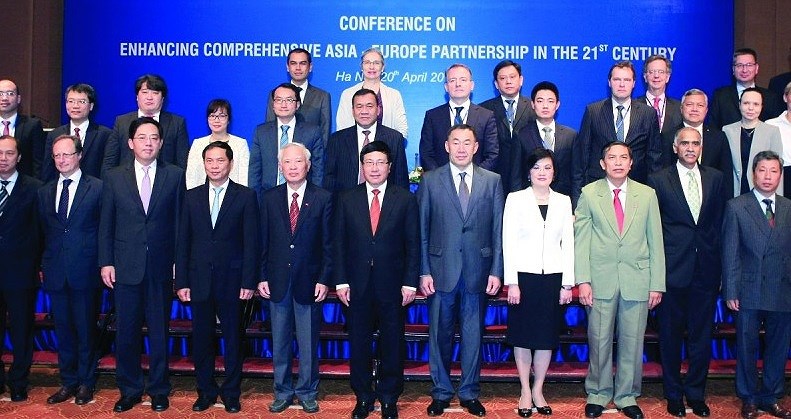 High-level policy dialogue marks 25th anniversary of ASEM hinh anh 1