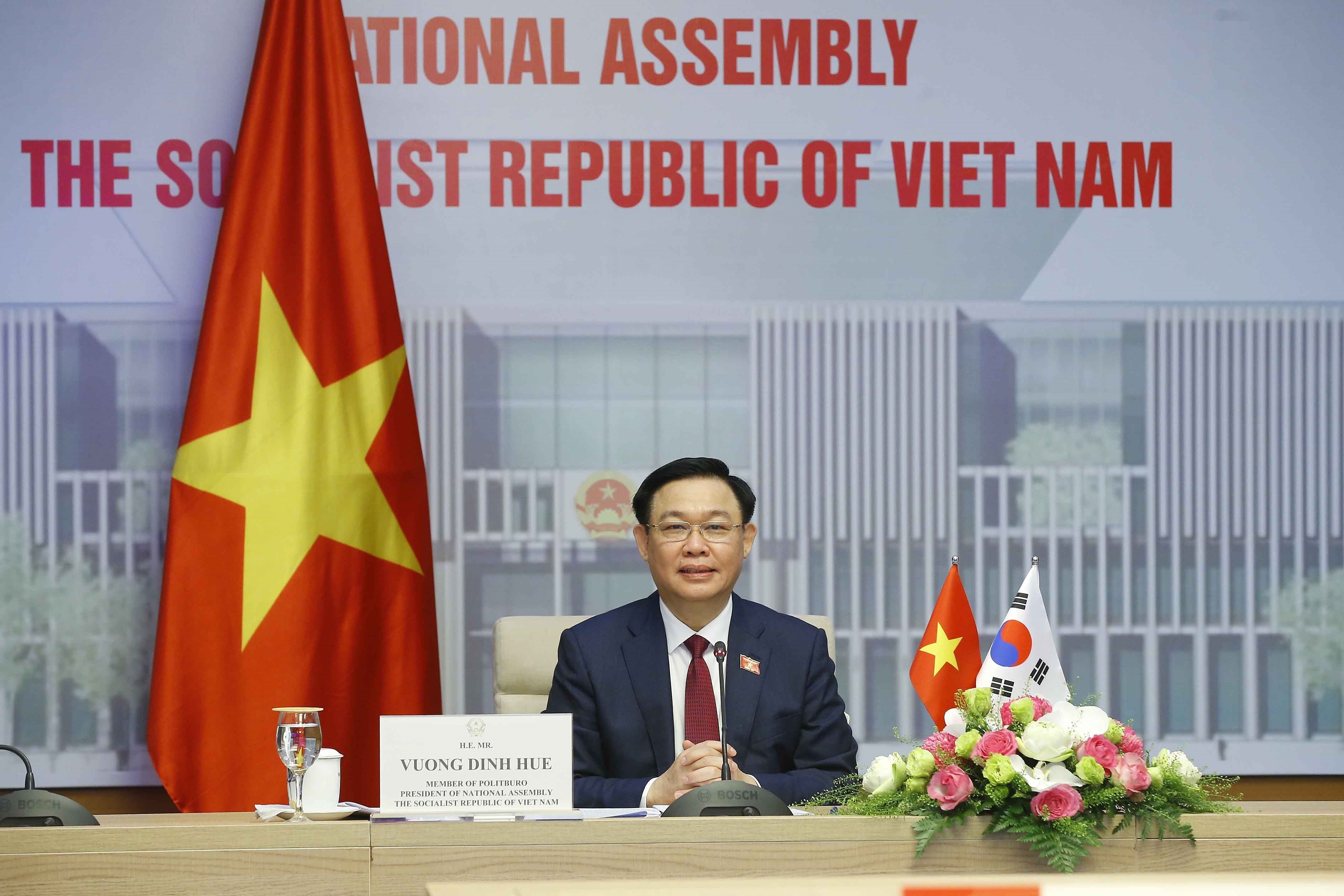 Vietnam ready to join RoK in lifting relations to new height: NA Chairman hinh anh 2