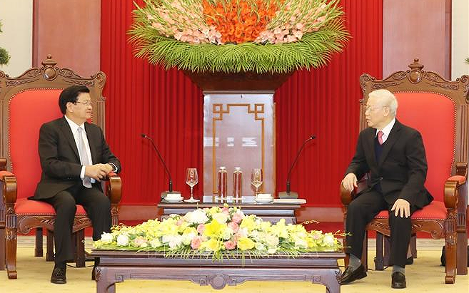 Top Lao leader’s Vietnam visit to deepen bilateral relations hinh anh 1