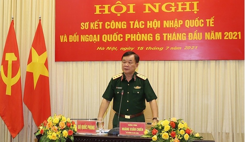 Defence diplomacy carried out proactively, flexibly, effectively: conference hinh anh 2