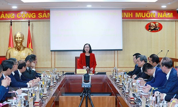 Party official meets newly-accredited ambassadors hinh anh 1