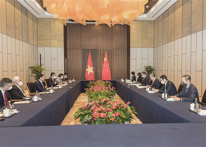Vietnam, China seek to bolster bilateral ties hinh anh 1