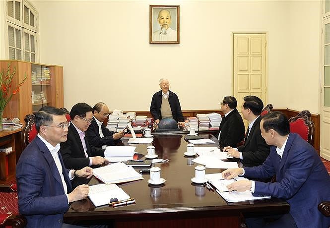 National leaders discuss national situation, sketch out future tasks hinh anh 1