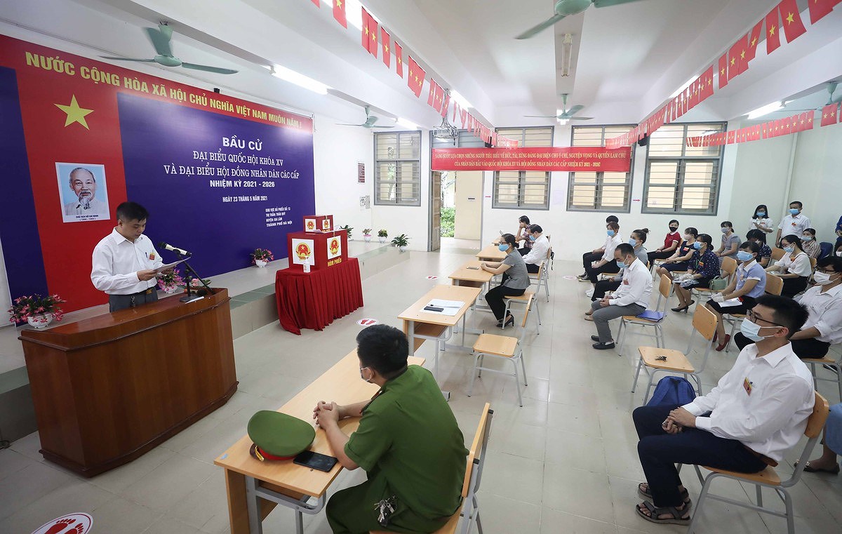 Primeras imagenes de elecciones legislativas en Vietnam hinh anh 9