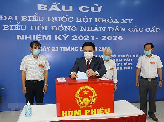 Primeras imagenes de elecciones legislativas en Vietnam hinh anh 2