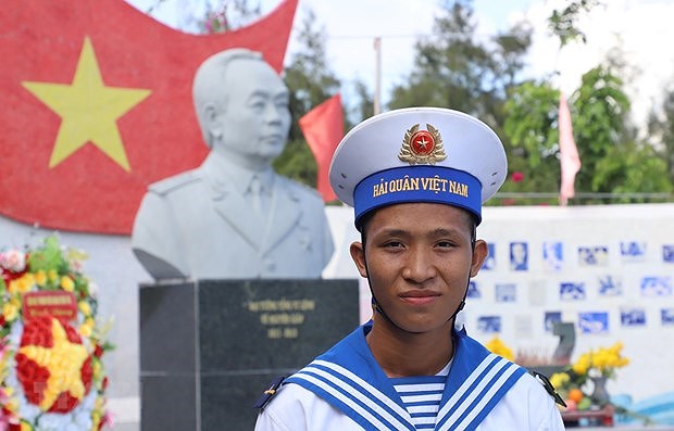 Celebran elecciones anticipadas en varias islas y areas fronterizas en Vietnam hinh anh 1