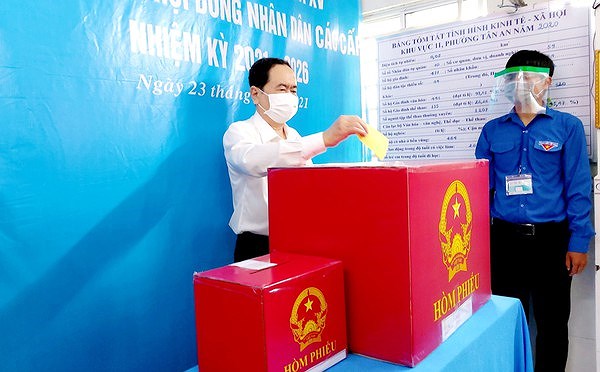 Vicepresidente del Parlamento vietnamita participa en elecciones legislativas en Can Tho hinh anh 1