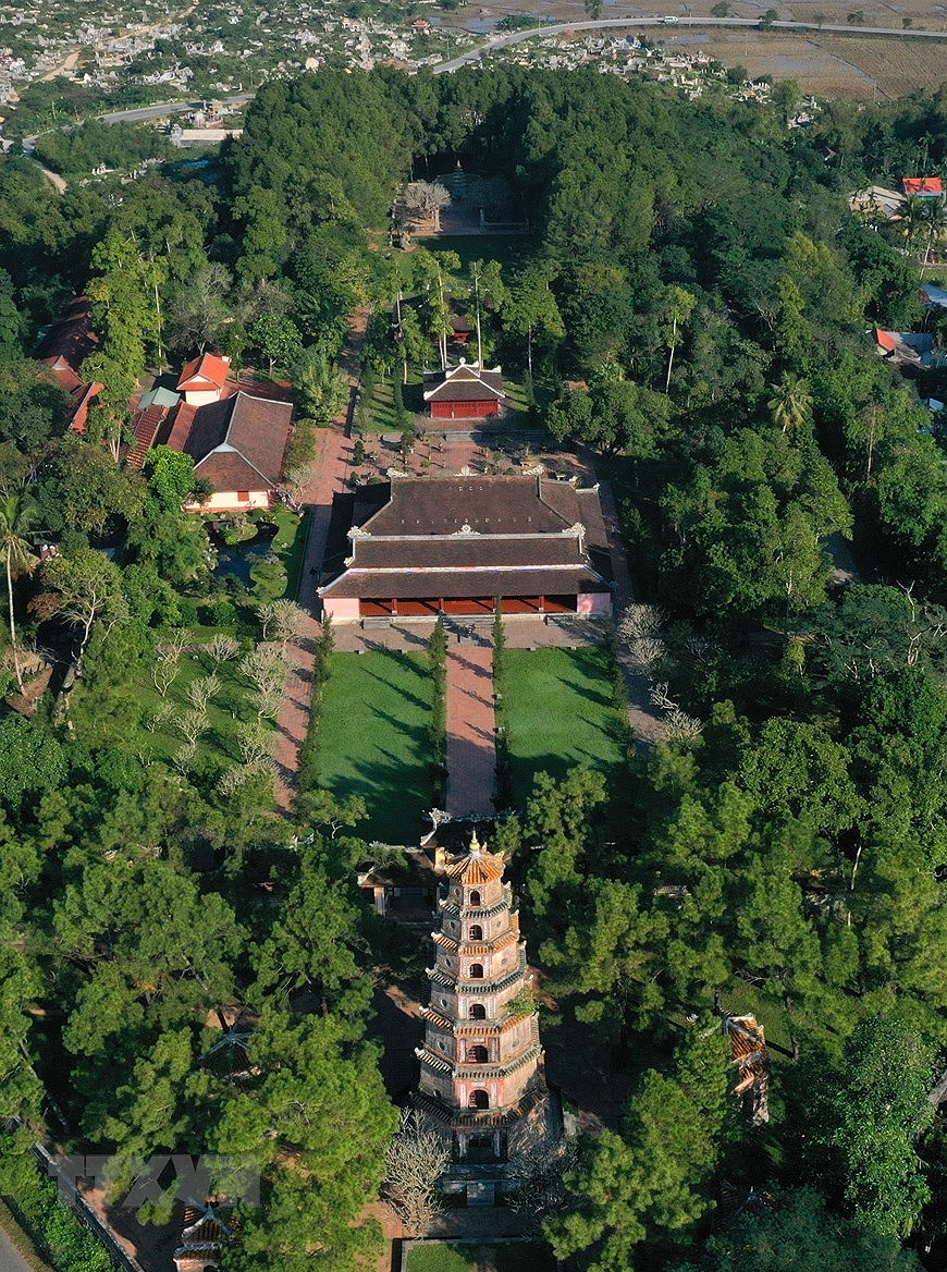 Pagoda Thien Mu, la mas antigua en la antigua capital de Hue hinh anh 5