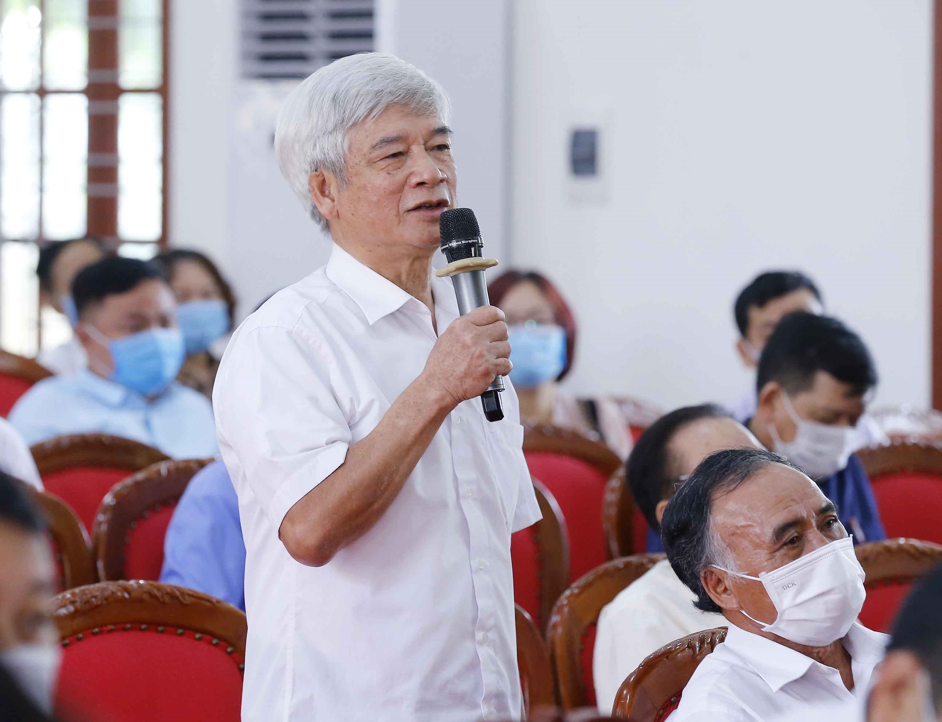 Le president de l’Assemblee nationale a l’ecoute des electeurs de Hai Phong hinh anh 5