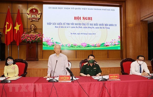 Le secretaire general du Parti Nguyen Phu Trong rencontre des electeurs a Hanoi hinh anh 1