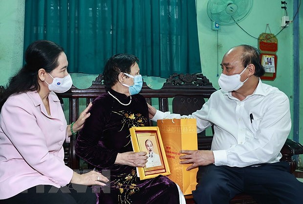 Le chef de l’Etat rencontre des electeurs de Ho Chi Minh-Ville hinh anh 2