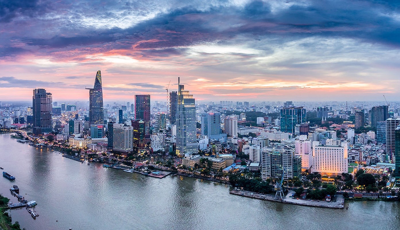 Fitch Ratings: Сдерживание COVID-19 способствует улучшенному прогнозу Вьетнама hinh anh 1